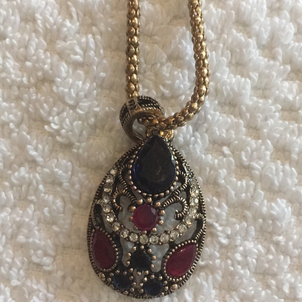 Jewelry - Picture 4 of 7